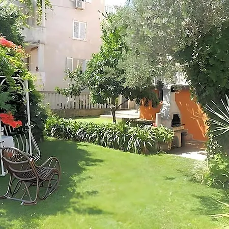 Travarevic - Two-bedroom 4 Adults No1 * 두브로브니크